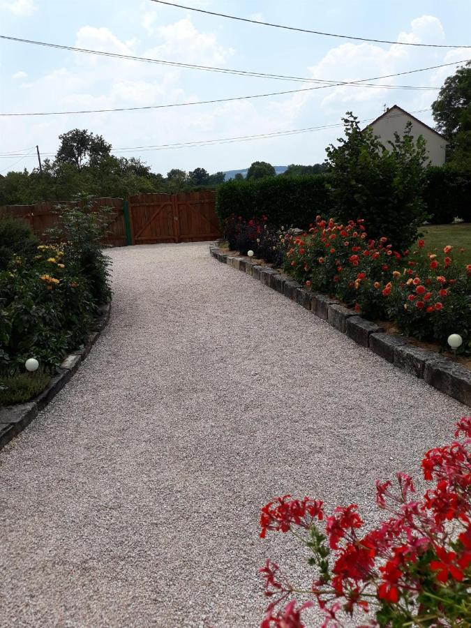 La Roulotte De Bourgogne Villa Brianny Bagian luar foto