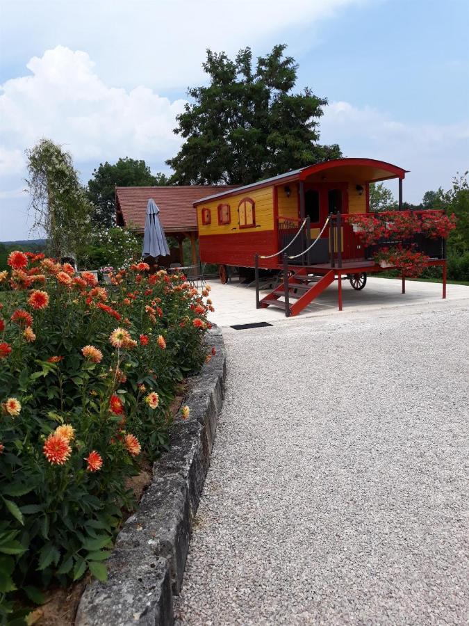La Roulotte De Bourgogne Villa Brianny Bagian luar foto